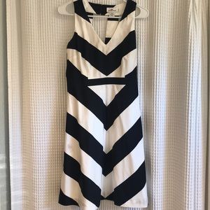 Vineyard Vines dress